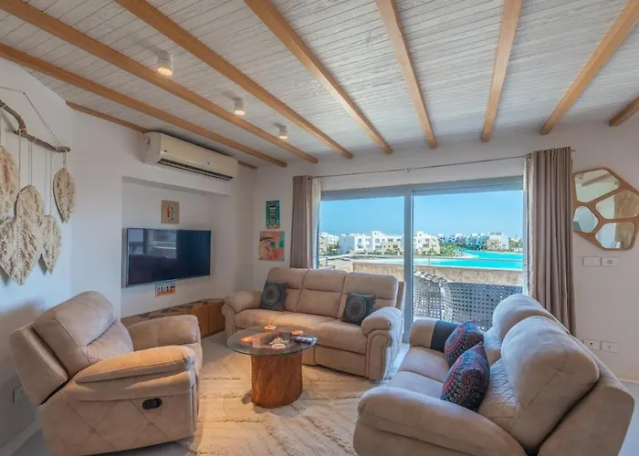 Relax In Style I Lagoon-front 2br In Swan El Gouna Hurghada